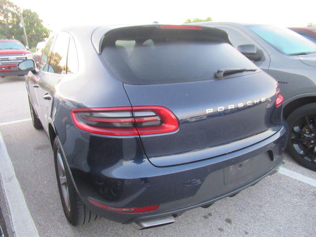 2018 Porsche Macan Unknown