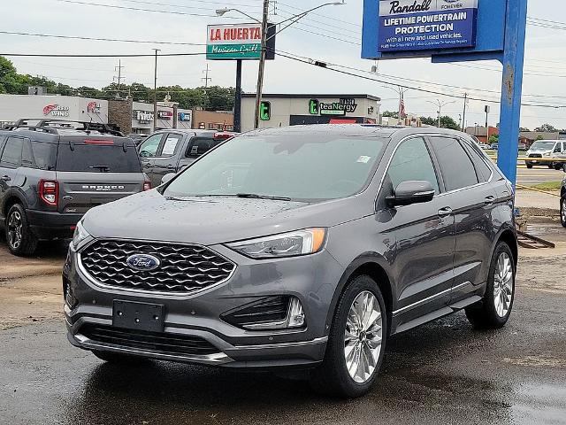 2021 Ford Edge Titanium