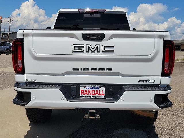 2023 GMC Sierra 2500HD 4WD Crew Cab Standard Bed AT4