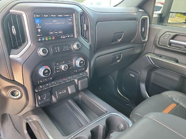 2023 GMC Sierra 2500HD 4WD Crew Cab Standard Bed AT4