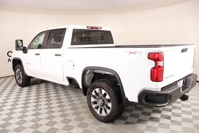 2022 Chevrolet Silverado 2500HD 4WD Crew Cab Standard Bed Custom