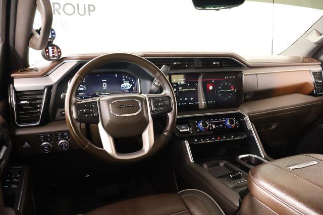 2024 GMC Sierra 2500HD 4WD Crew Cab Standard Bed Denali
