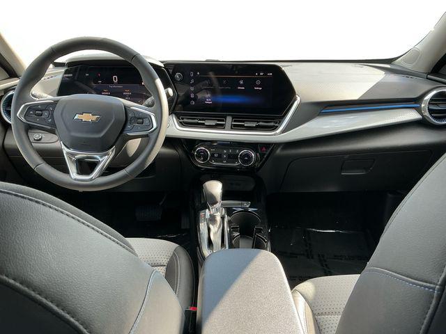 2024 Chevrolet Trax FWD LT