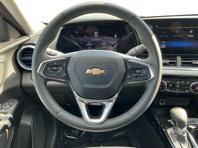 2024 Chevrolet Trax FWD LT