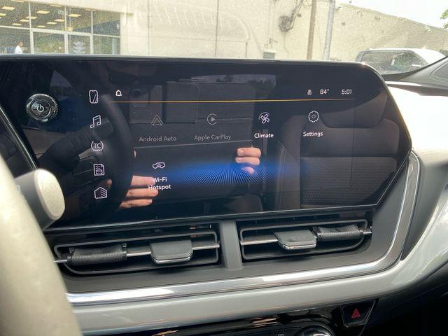 2024 Chevrolet Trax FWD LT