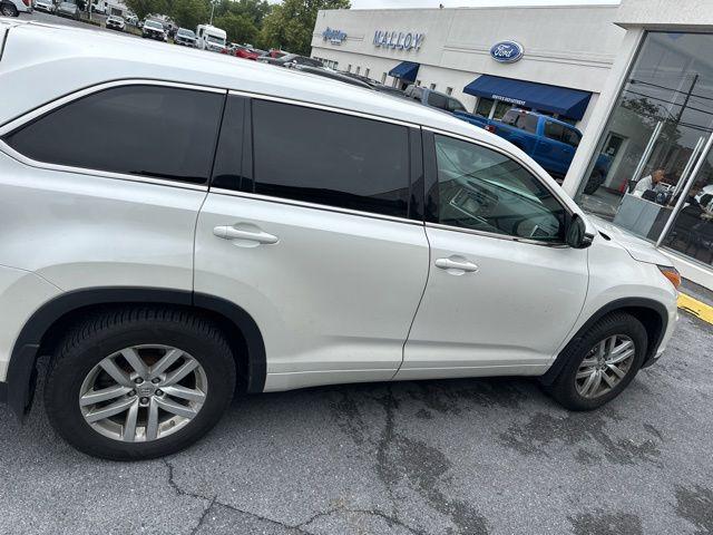 2015 Toyota Highlander LE V6