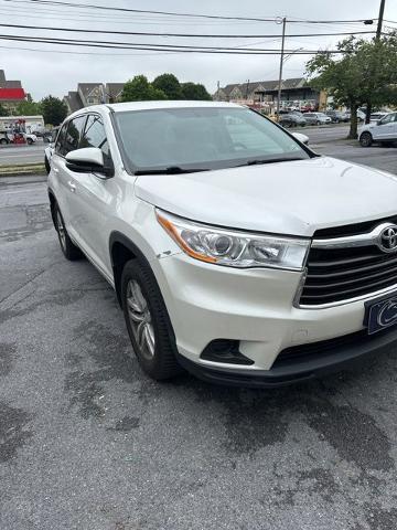 2015 Toyota Highlander LE V6