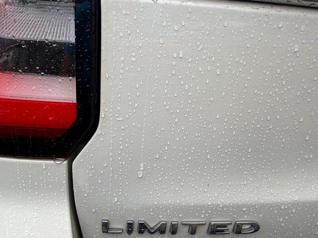 2024 Ford Expedition Limited MAX