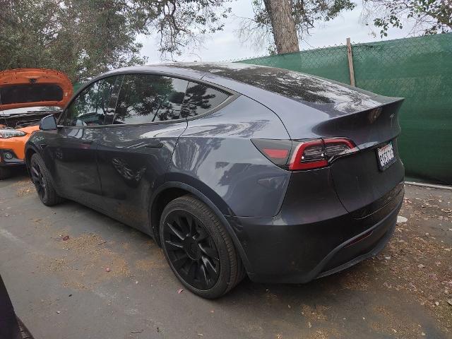 2022 Tesla Model Y Long Range Dual Motor All-Wheel Drive