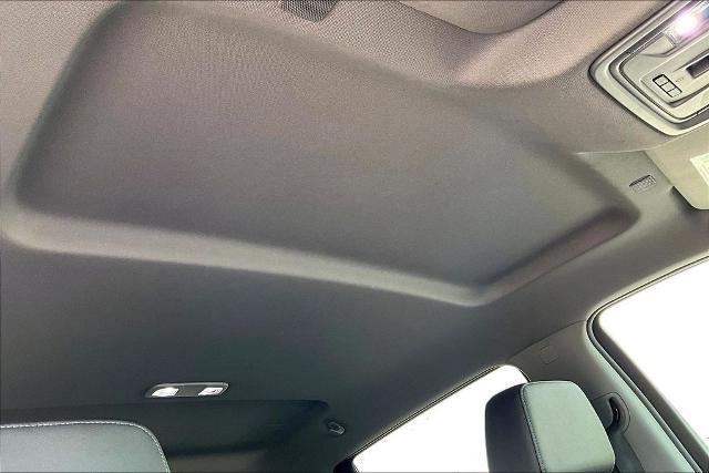 2021 Chevrolet Silverado 1500 4WD Crew Cab Short Bed LTZ