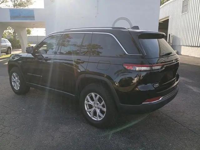 2022 Jeep Grand Cherokee Limited 4x2