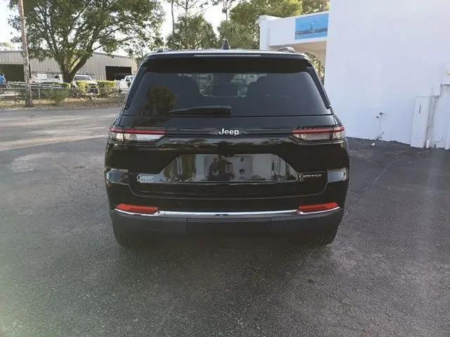 2022 Jeep Grand Cherokee Limited 4x2