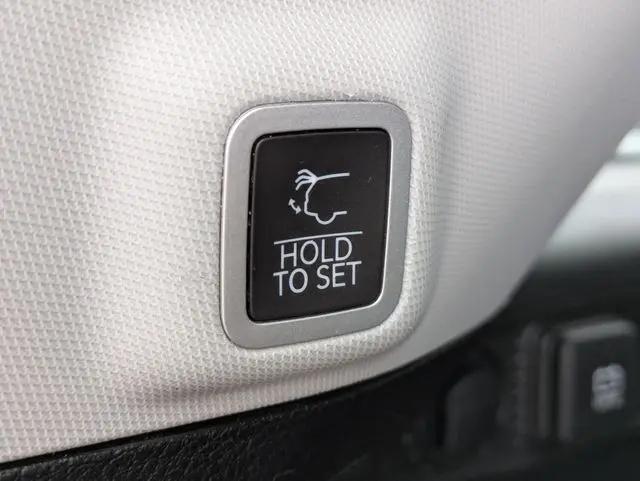 2022 Jeep Grand Cherokee Limited 4x2