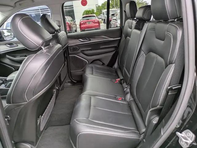 2022 Jeep Grand Cherokee Limited 4x2