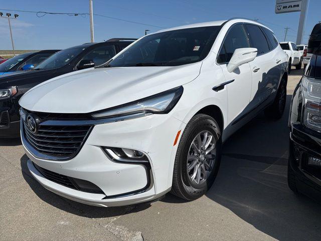 2023 Buick Enclave Essence AWD