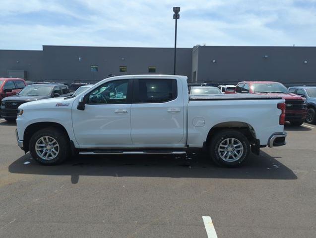 2021 Chevrolet Silverado 1500 4WD Crew Cab Short Bed LT