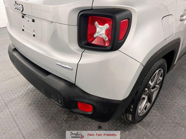 2017 Jeep Renegade Latitude FWD