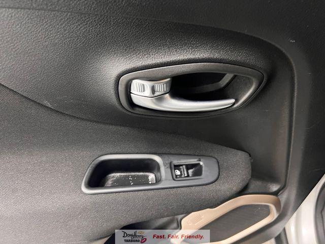 2017 Jeep Renegade Latitude FWD