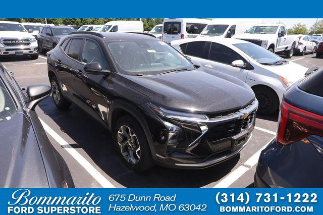 2025 Chevrolet Trax FWD LT for sale in Hazelwood, MO