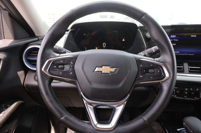 2025 Chevrolet Trax FWD LT