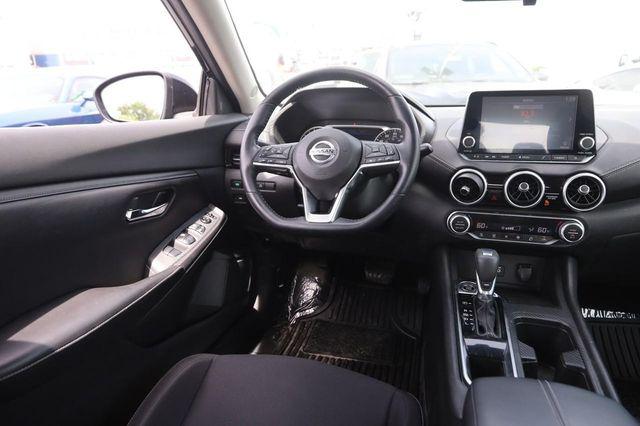 2020 Nissan Sentra SV Xtronic CVT