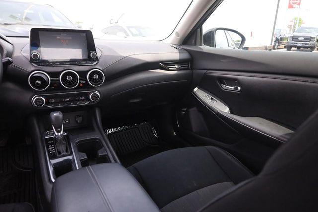 2020 Nissan Sentra SV Xtronic CVT