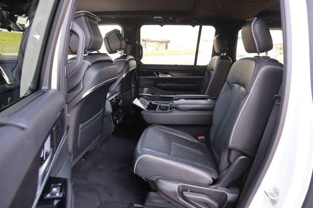 2024 Jeep Grand Wagoneer L Series II 4x4