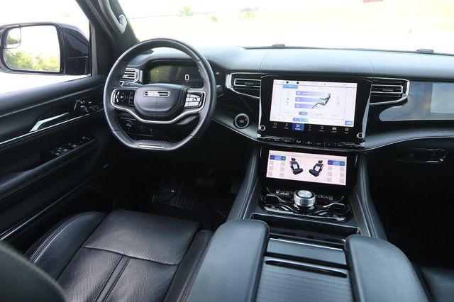 2024 Jeep Grand Wagoneer L Series II 4x4