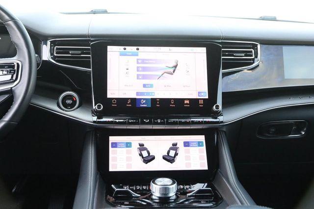 2024 Jeep Grand Wagoneer L Series II 4x4