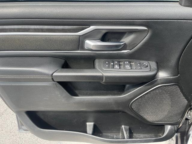 2020 Ram 1500 Big Horn Crew Cab 4x4 5'7" Box