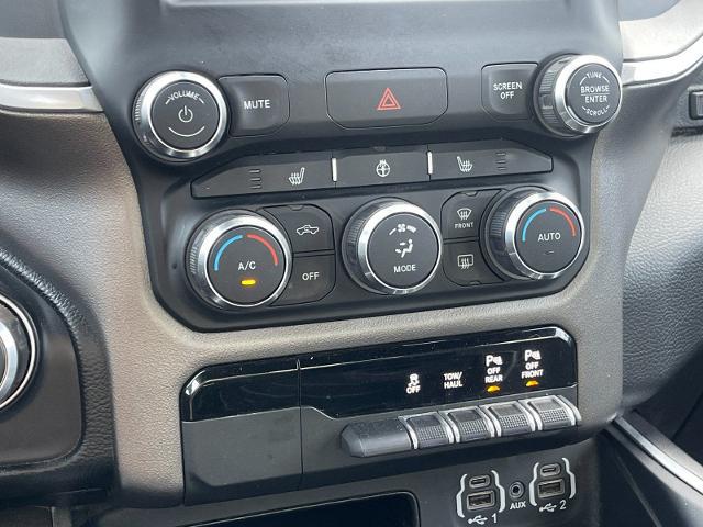 2020 Ram 1500 Big Horn Crew Cab 4x4 5'7" Box