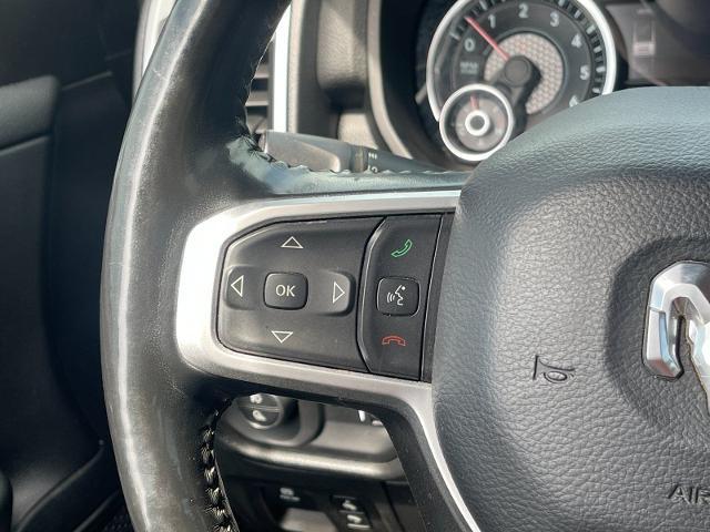 2020 Ram 1500 Big Horn Crew Cab 4x4 5'7" Box