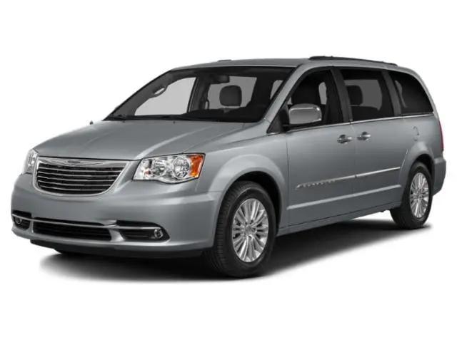 2015 Chrysler Town & Country Touring-L for sale in Milan, IL