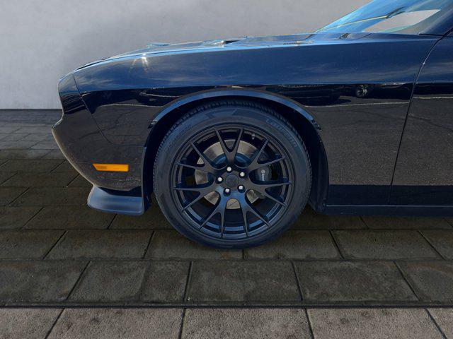 2014 Dodge Challenger SRT8 Core