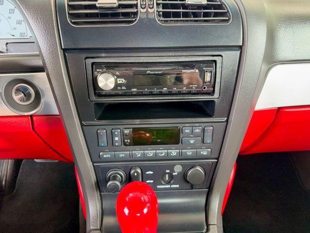2002 Ford Thunderbird Base