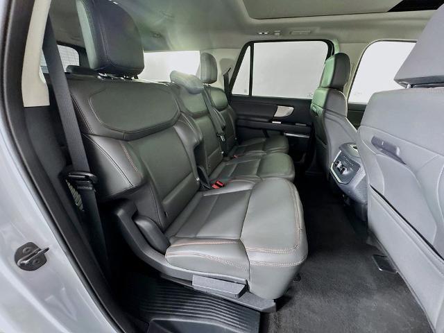 2025 Ford Expedition Active MAX