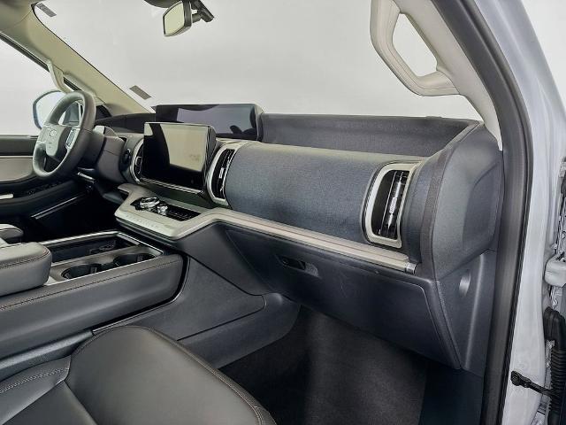 2025 Ford Expedition Active MAX