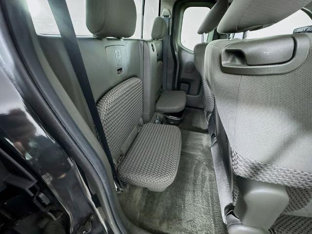 2012 Nissan Frontier SV