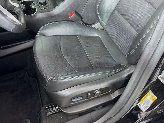 2023 GMC Terrain AWD SLT