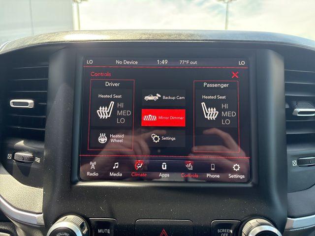 2019 Ram 1500 Big Horn/Lone Star Crew Cab 4x4 5'7" Box