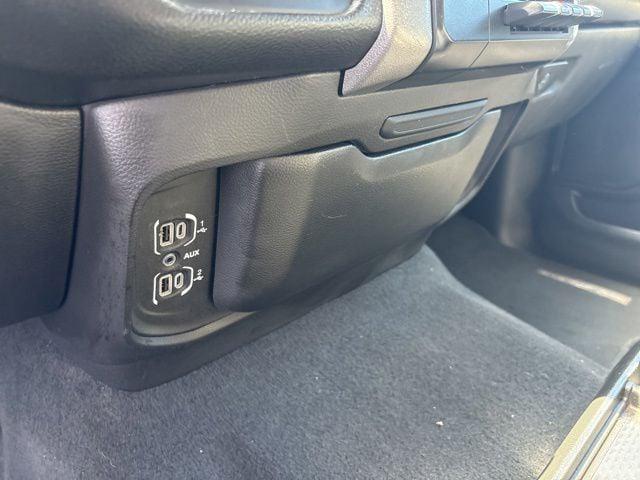 2019 Ram 1500 Big Horn/Lone Star Crew Cab 4x4 5'7" Box