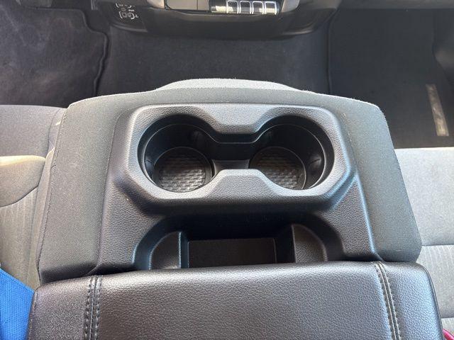 2019 Ram 1500 Big Horn/Lone Star Crew Cab 4x4 5'7" Box