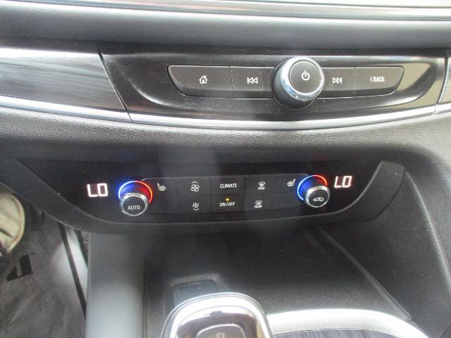 2020 Buick Enclave FWD Essence