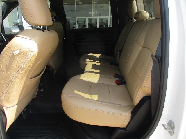 2022 Ram 2500 Tradesman Crew Cab 4x4 6'4" Box