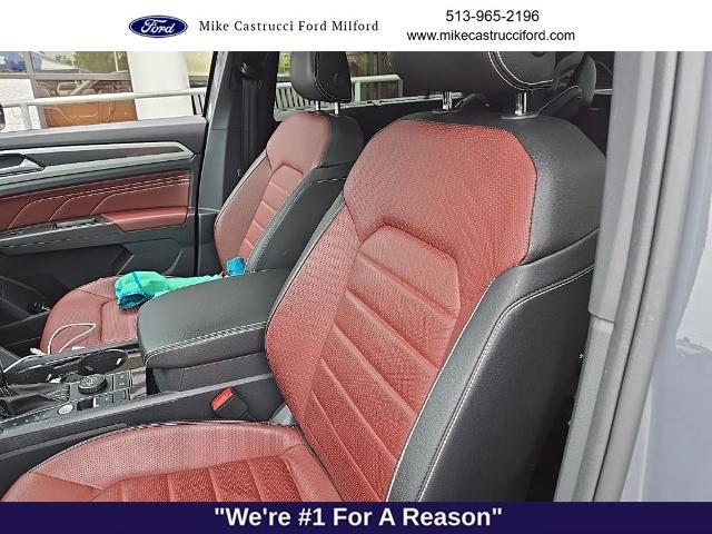 2023 Volkswagen Atlas Cross Sport 3.6L V6 SEL Premium R-Line