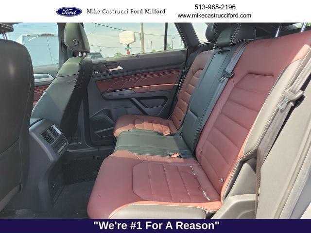 2023 Volkswagen Atlas Cross Sport 3.6L V6 SEL Premium R-Line