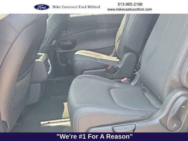 2026 Kia Carnival MPV SX