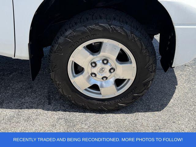 2012 Toyota Tundra Grade 5.7L V8