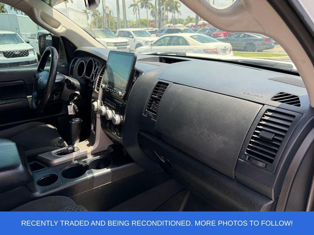 2012 Toyota Tundra Grade 5.7L V8