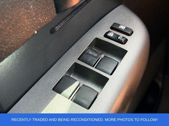 2012 Toyota Tundra Grade 5.7L V8